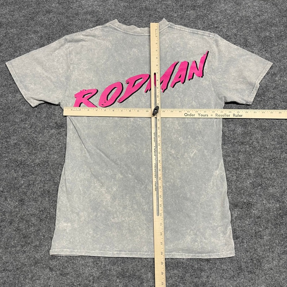 Dennis Rodman Shirt Womens Large Acid Wash Grey Pink Hair NBA Streetwear Tee - Picture 6 of 10